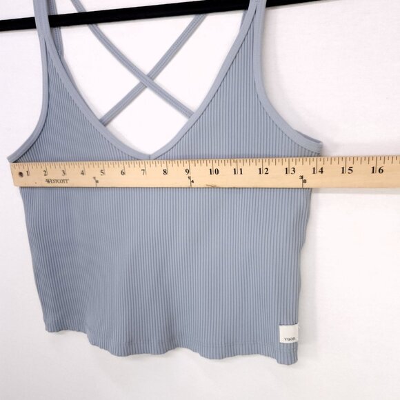 Vuori Ribbed Crop Tank Top Size Medium Gray Stretch Strappy Back Built In Bra - Picture 4 of 11
